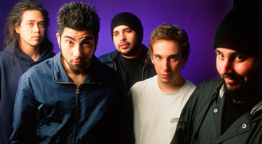 Throwback Thursday: Deftones’ “7 Words” – A Furious Anthem of Defiance